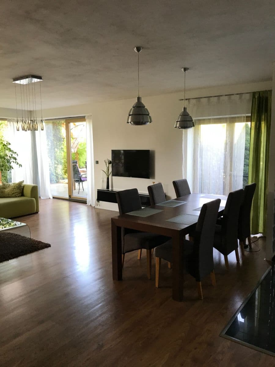 Prenájom domu 170 m², pozemek 980 m², Sluneční, Velké Přítočno, Středočeský kraj Prenájom domu 170 m², pozemek 980 m², Sluneční, Velké Přítočno, Středočeský kraj