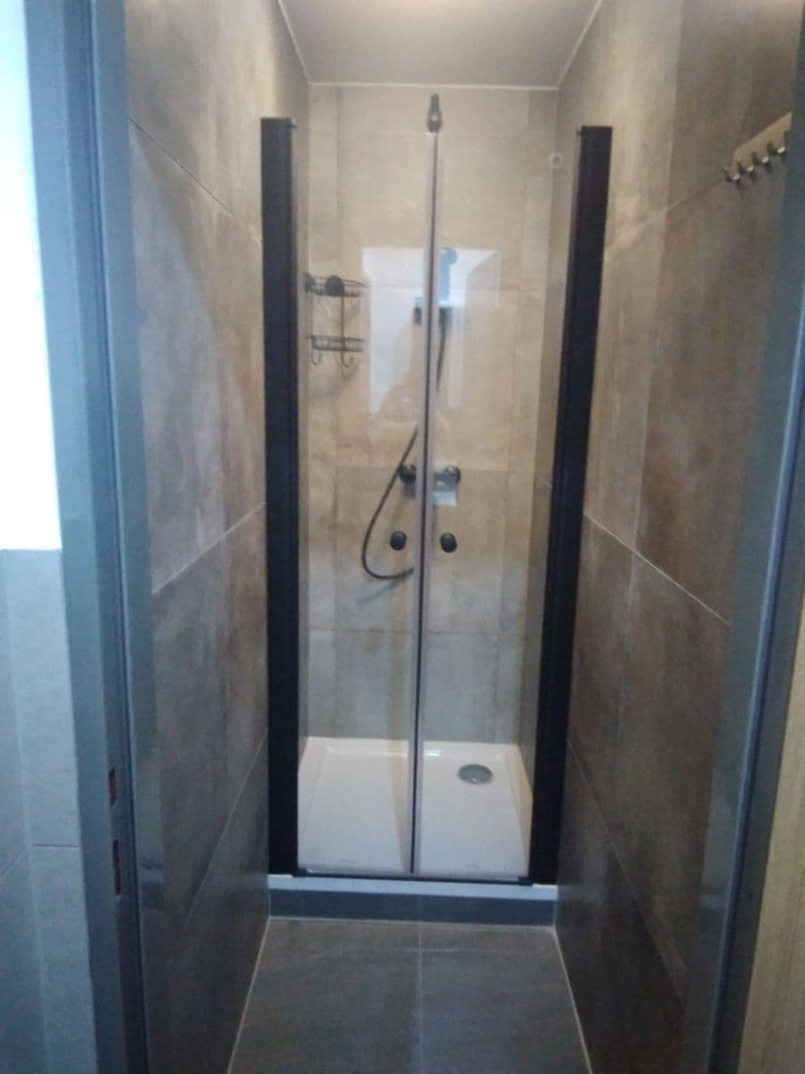 Prenájom bytu 3-izbový 65 m², Jablonecká, Praha, Praha Prenájom bytu 3-izbový 65 m², Jablonecká, Praha, Praha