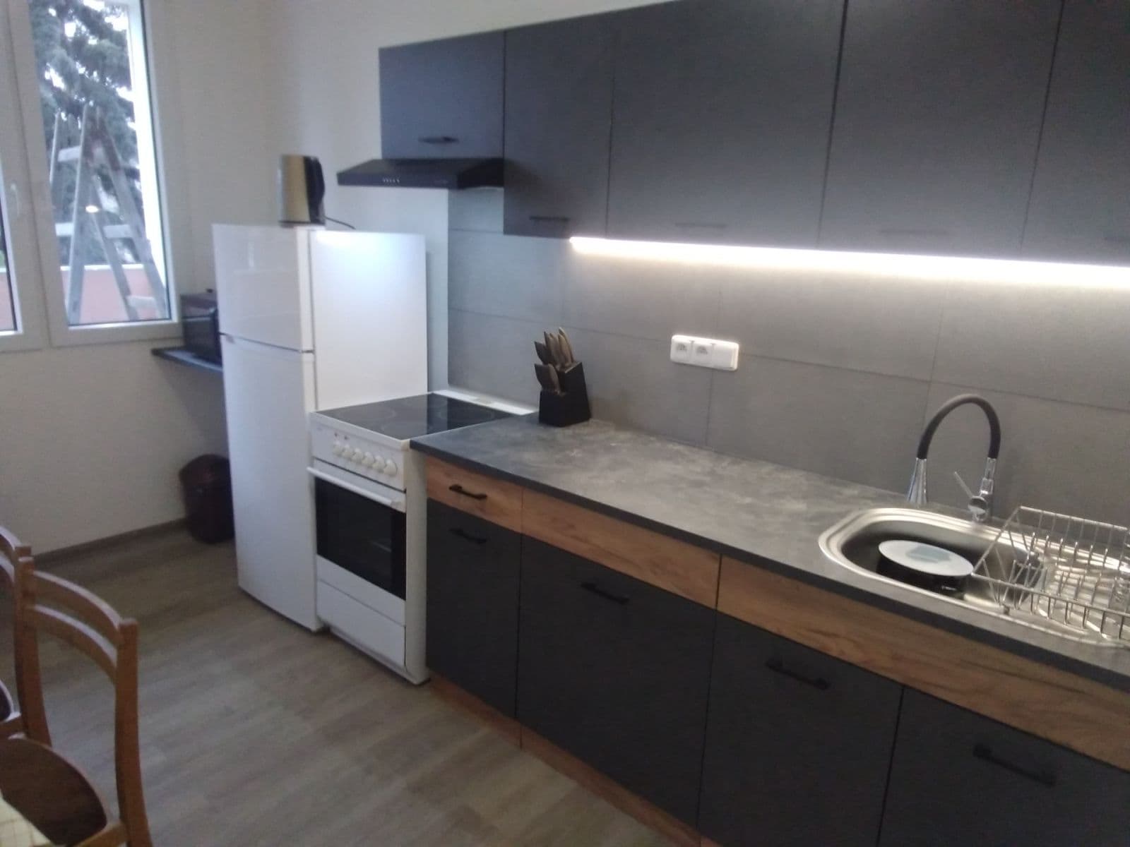 Prenájom bytu 3-izbový 65 m², Jablonecká, Praha, Praha Prenájom bytu 3-izbový 65 m², Jablonecká, Praha, Praha