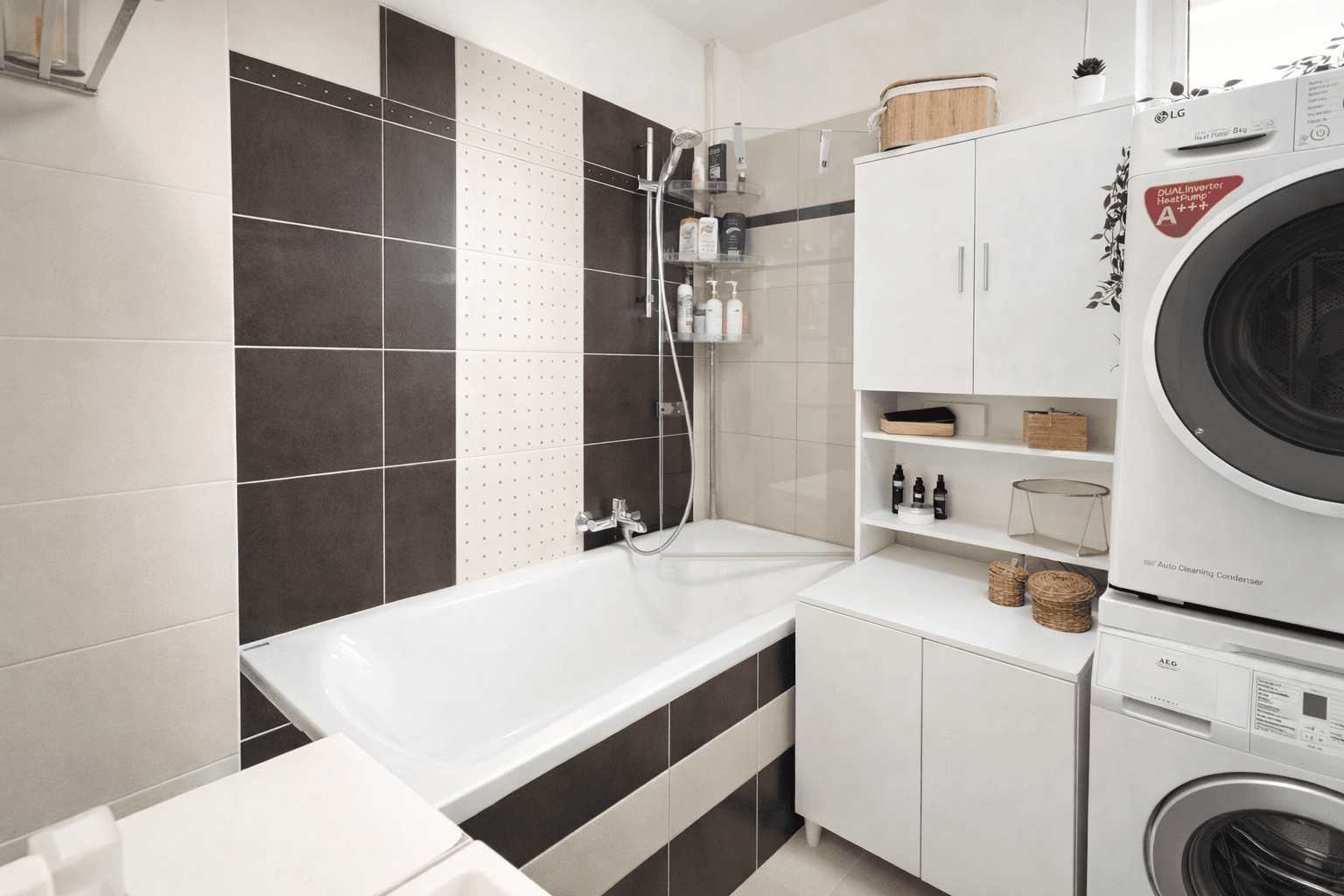 Predaj bytu 3-izbový 70 m², Högrova, Brno, Jihomoravský kraj Predaj bytu 3-izbový 70 m², Högrova, Brno, Jihomoravský kraj