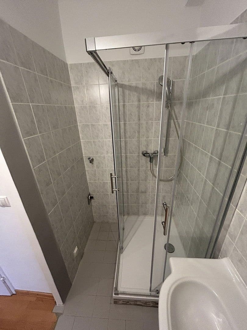 Prenájom bytu 2-izbový 48 m², Anningerstrasse 32, Mödling, Dolné Rakúsko Prenájom bytu 2-izbový 48 m², Anningerstrasse 32, Mödling, Dolné Rakúsko