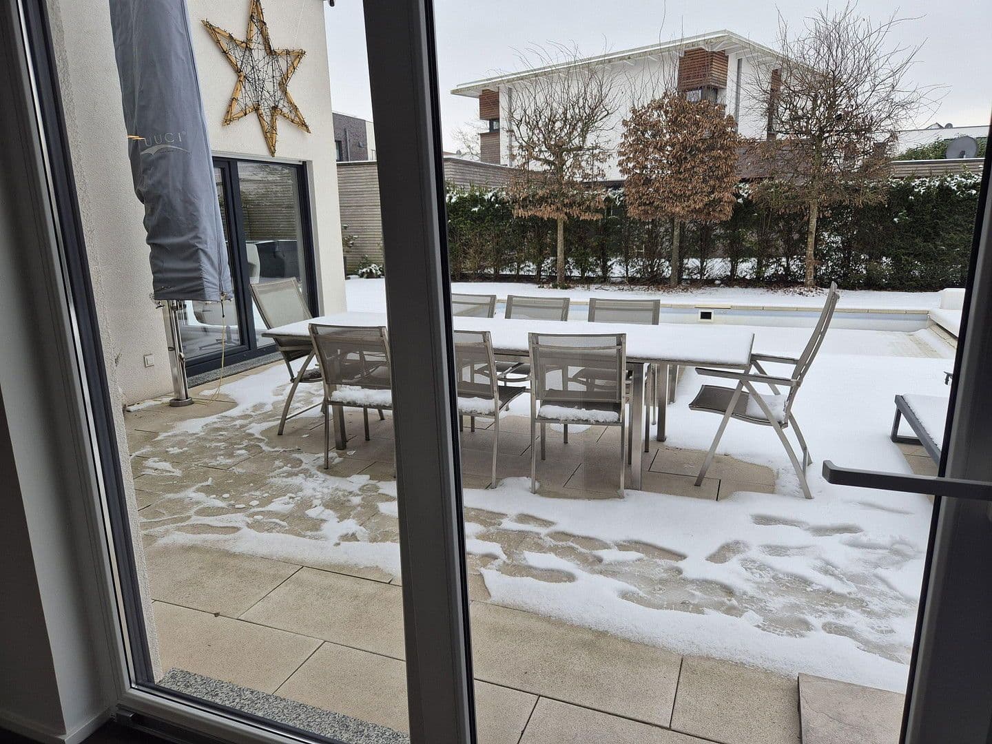 Predaj domu 170 m², pozemek 600 m², Lüneburg, Dolné Sasko Predaj domu 170 m², pozemek 600 m², Lüneburg, Dolné Sasko