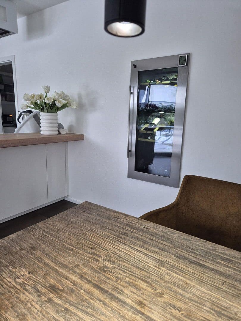 Predaj domu 170 m², pozemek 600 m², Lüneburg, Dolné Sasko Predaj domu 170 m², pozemek 600 m², Lüneburg, Dolné Sasko