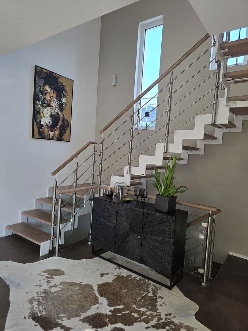 Predaj domu 170 m², pozemek 600 m², Lüneburg, Dolné Sasko Predaj domu 170 m², pozemek 600 m², Lüneburg, Dolné Sasko