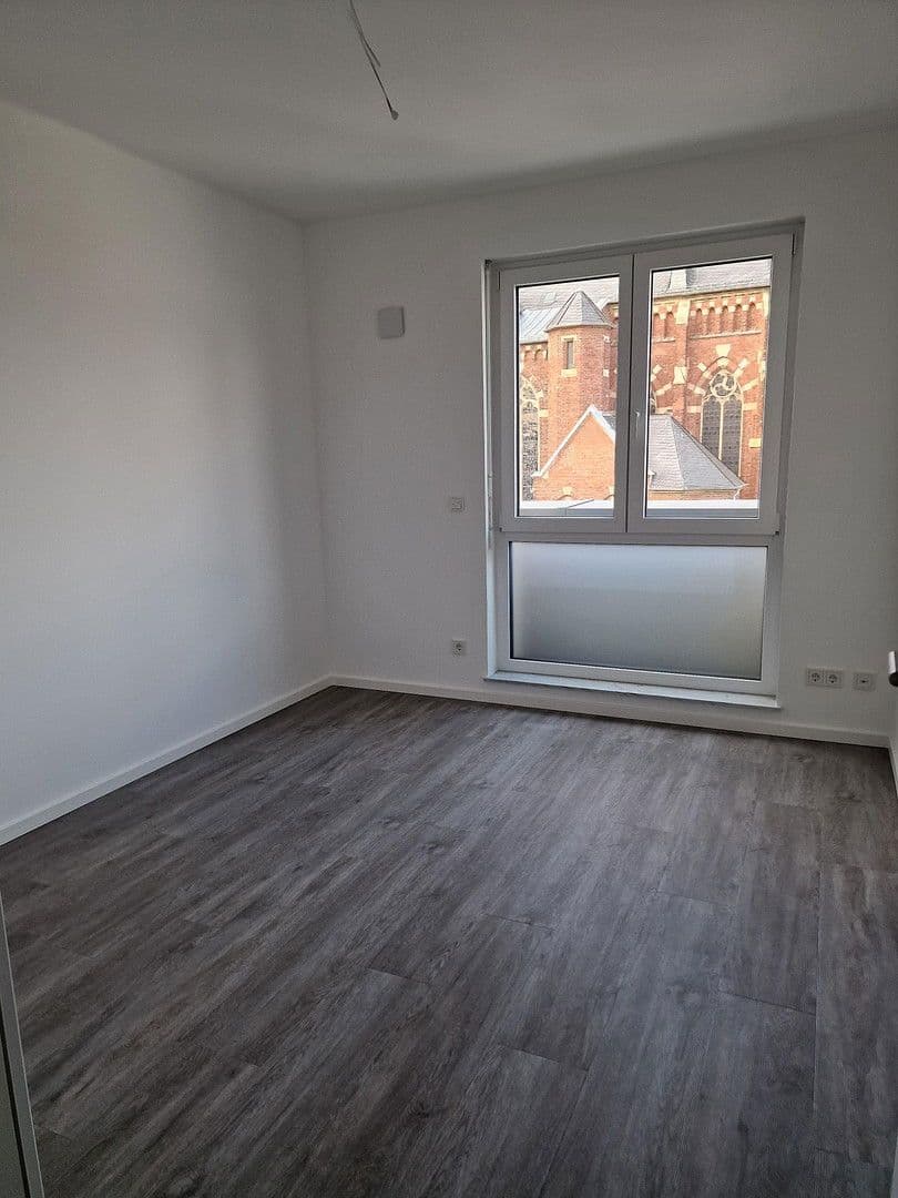 Prenájom bytu 6-izbový 166 m², Langerwehe, Severné Porýnie - Westfálsko Prenájom bytu 6-izbový 166 m², Langerwehe, Severné Porýnie - Westfálsko