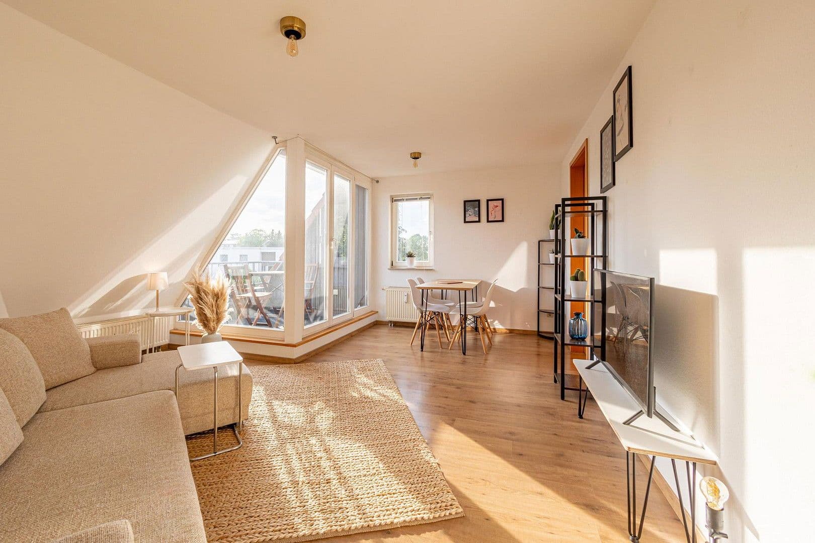 Predaj bytu 2-izbový 45 m², Krugstraße 9c, Hannover, Dolné Sasko Predaj bytu 2-izbový 45 m², Krugstraße 9c, Hannover, Dolné Sasko