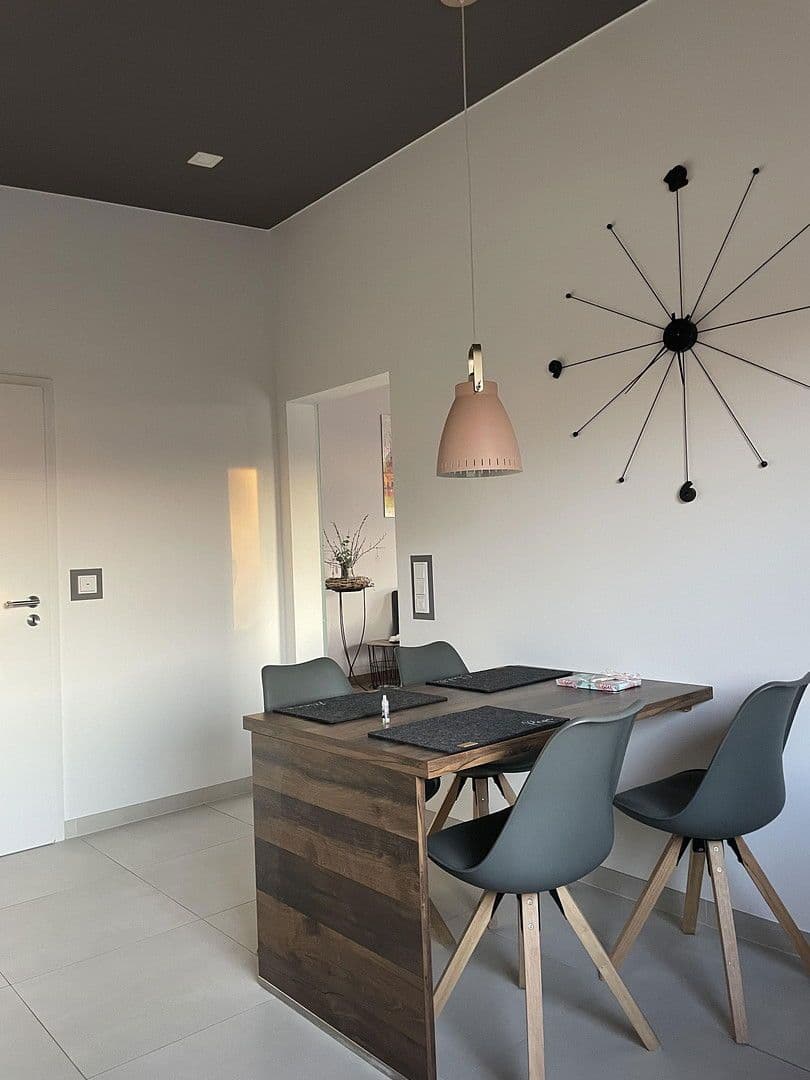 Predaj domu 150 m², pozemek 1.000 m², Hille, Severné Porýnie - Westfálsko Predaj domu 150 m², pozemek 1.000 m², Hille, Severné Porýnie - Westfálsko