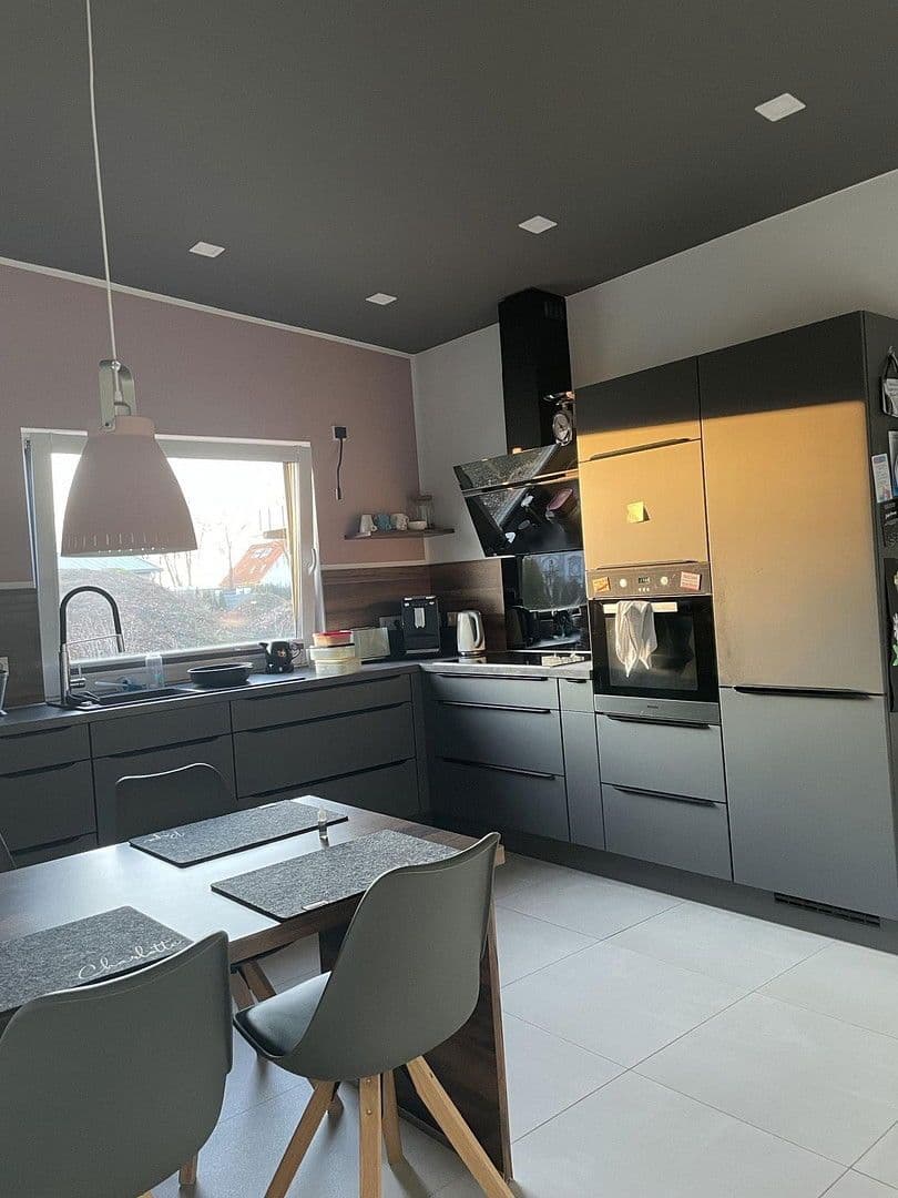 Predaj domu 150 m², pozemek 1.000 m², Hille, Severné Porýnie - Westfálsko Predaj domu 150 m², pozemek 1.000 m², Hille, Severné Porýnie - Westfálsko