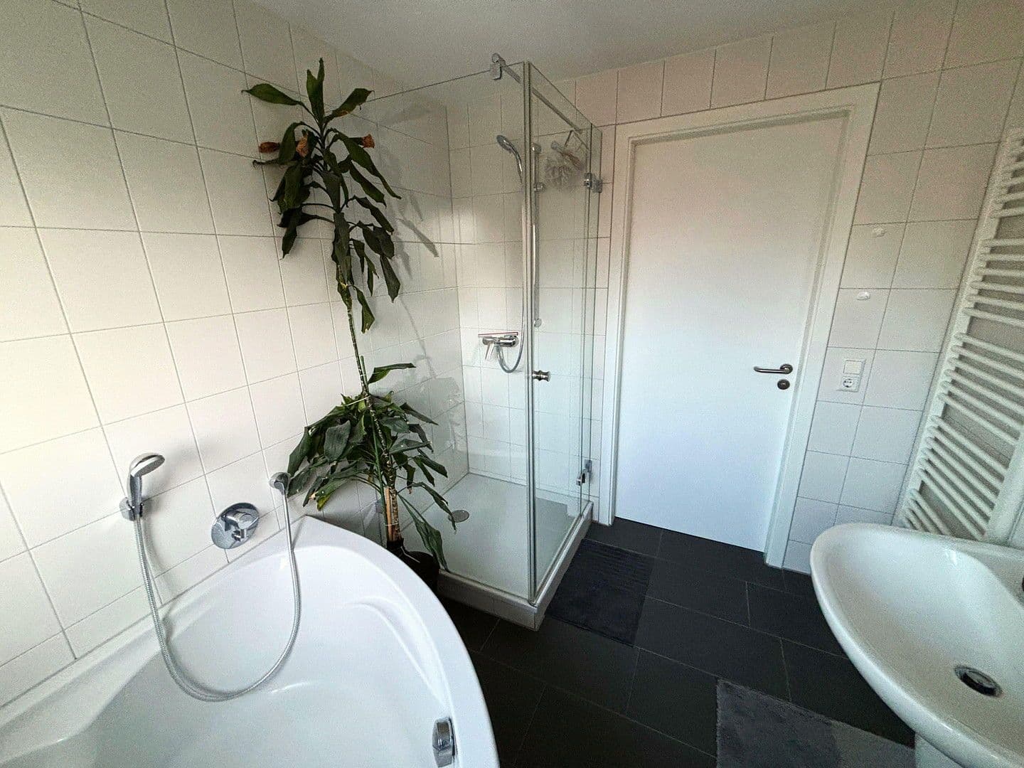 Predaj bytu 3-izbový 86 m², Untergruppenbach, Bádensko-Wurttembersko Predaj bytu 3-izbový 86 m², Untergruppenbach, Bádensko-Wurttembersko