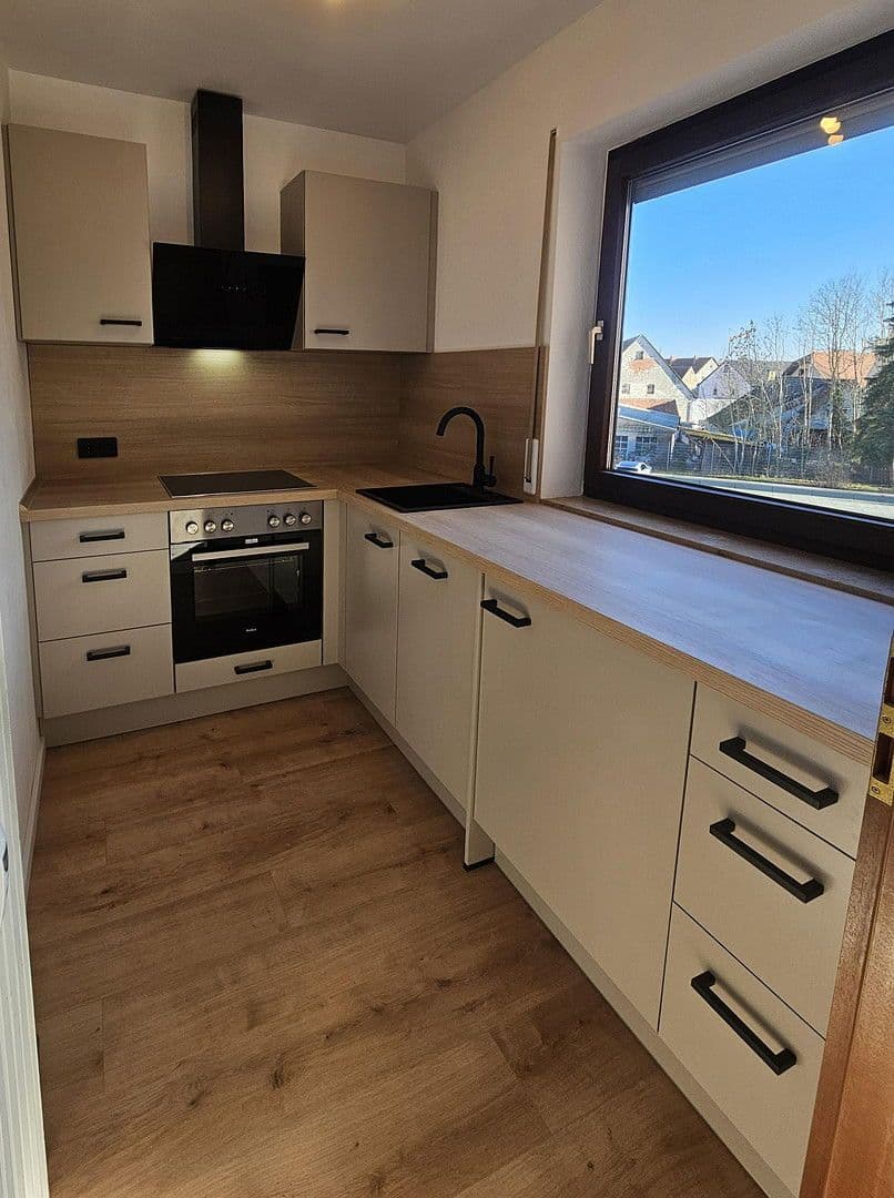 Prenájom bytu 2-izbový 51 m², Alte Bahnhofstr. 22, Neustadt an der Aisch, Bavorsko Prenájom bytu 2-izbový 51 m², Alte Bahnhofstr. 22, Neustadt an der Aisch, Bavorsko