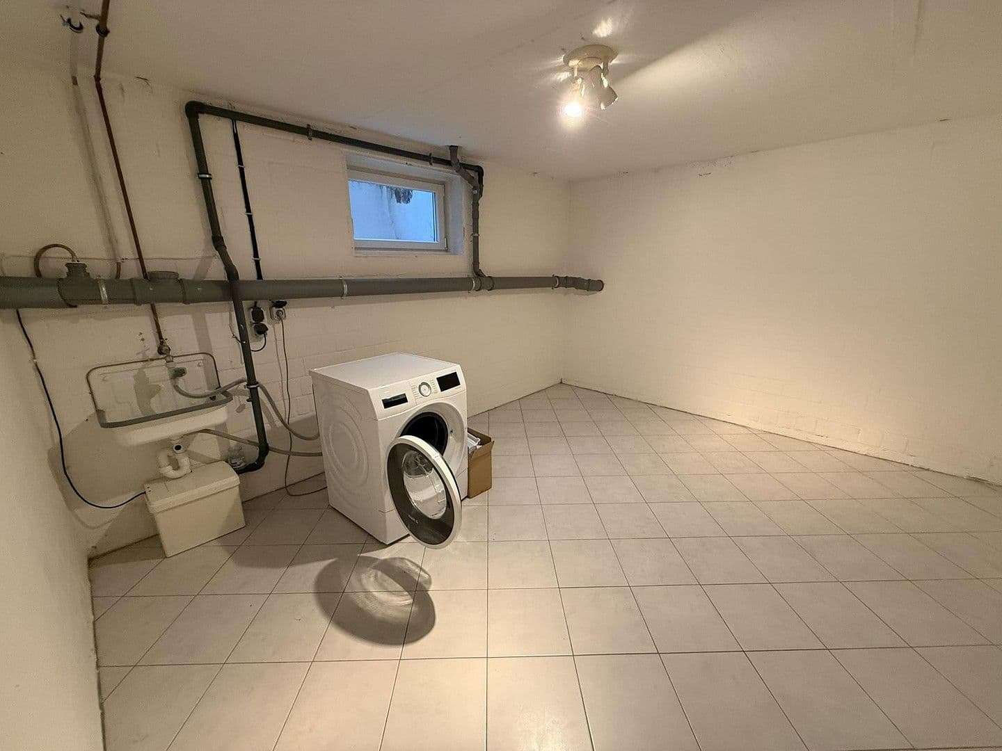 Predaj domu 130 m², pozemek 517 m², Eielkampsweg 27, Halstenbek, Šlezvicko-Holštajnsko Predaj domu 130 m², pozemek 517 m², Eielkampsweg 27, Halstenbek, Šlezvicko-Holštajnsko