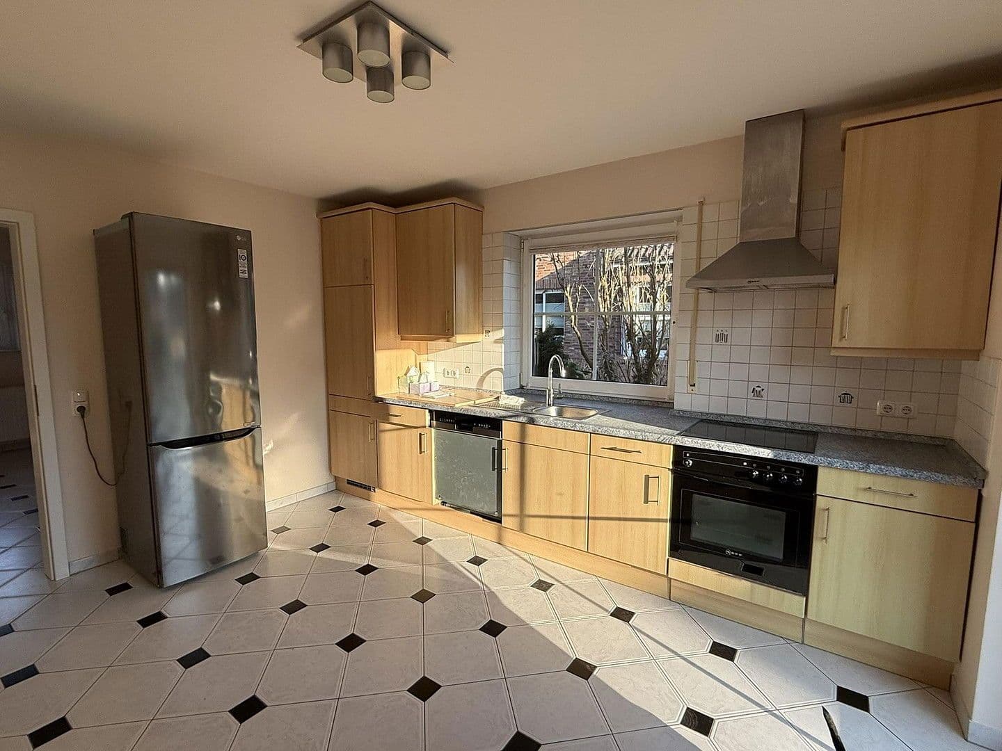 Predaj domu 130 m², pozemek 517 m², Eielkampsweg 27, Halstenbek, Šlezvicko-Holštajnsko Predaj domu 130 m², pozemek 517 m², Eielkampsweg 27, Halstenbek, Šlezvicko-Holštajnsko