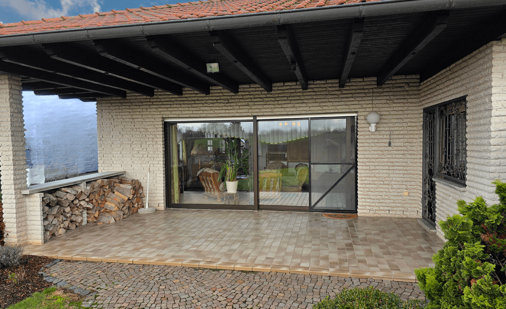 Predaj domu 203 m², pozemek 873 m², Büdingen, Hesensko Predaj domu 203 m², pozemek 873 m², Büdingen, Hesensko