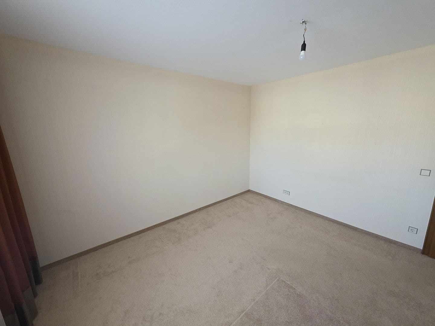 Predaj domu 203 m², pozemek 873 m², Büdingen, Hesensko Predaj domu 203 m², pozemek 873 m², Büdingen, Hesensko