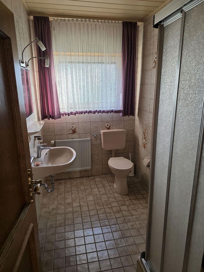 Predaj domu 203 m², pozemek 873 m², Büdingen, Hesensko Predaj domu 203 m², pozemek 873 m², Büdingen, Hesensko