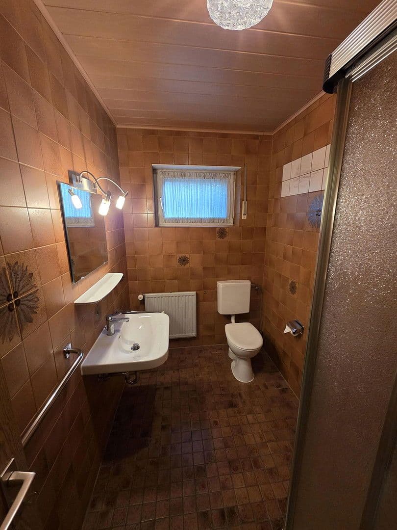 Predaj domu 203 m², pozemek 873 m², Büdingen, Hesensko Predaj domu 203 m², pozemek 873 m², Büdingen, Hesensko