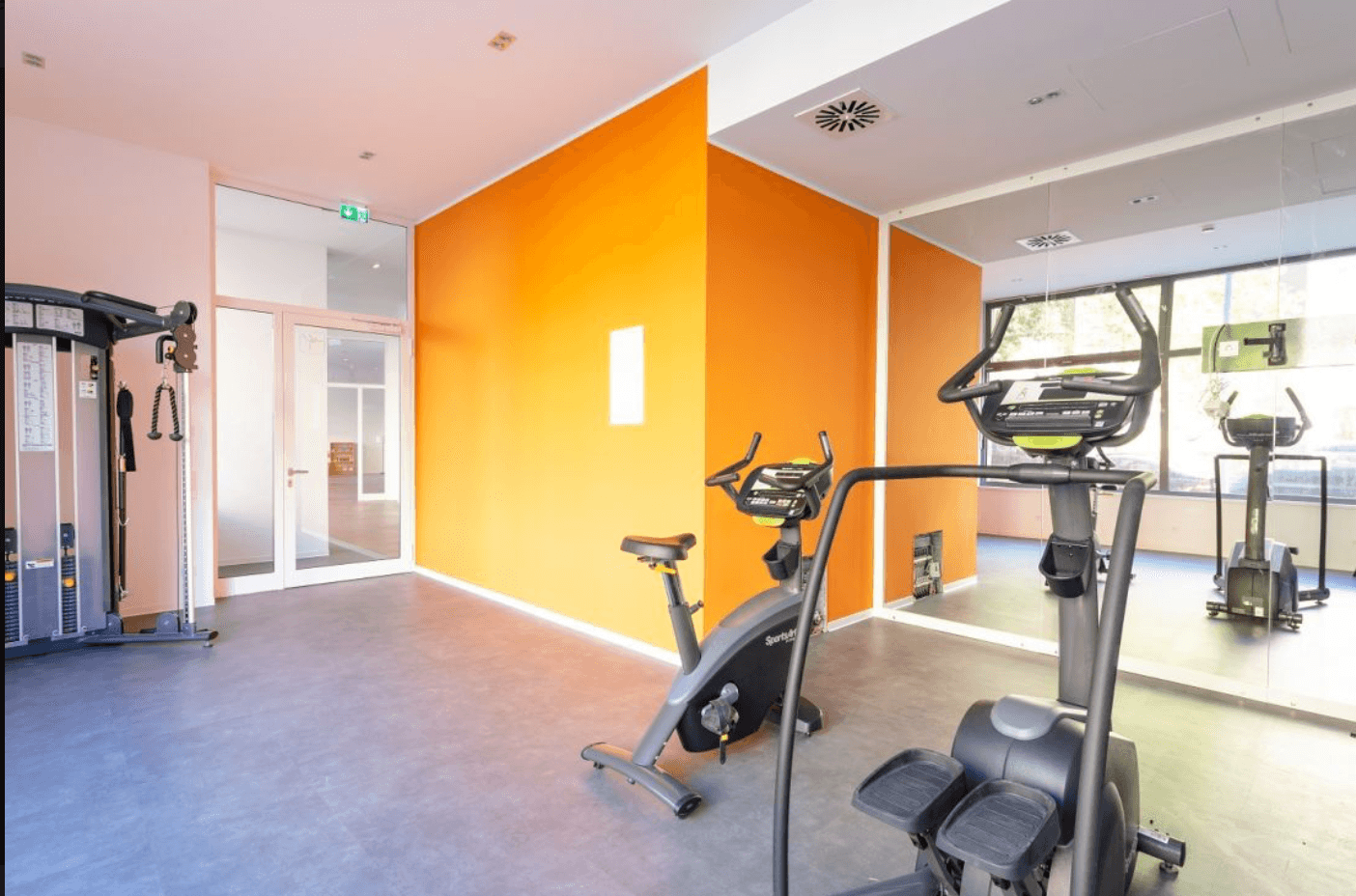 Prenájom bytu 1-izbový 20 m², Koloniestr 11-12, Berlin, Berlín Prenájom bytu 1-izbový 20 m², Koloniestr 11-12, Berlin, Berlín