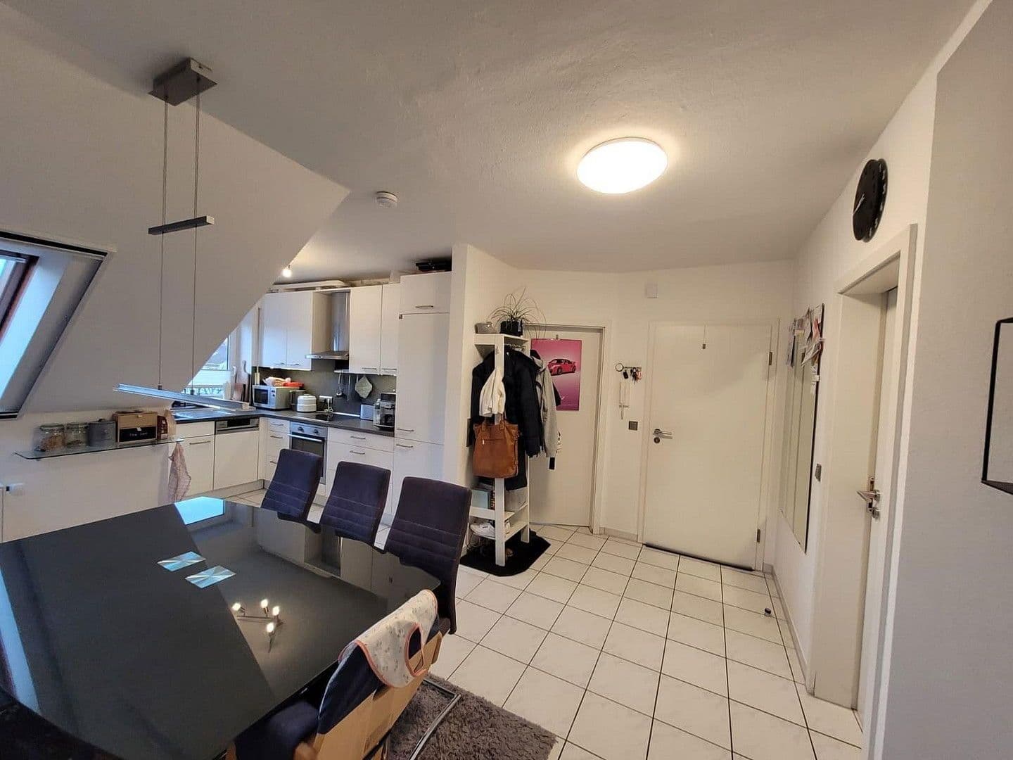 Prenájom bytu 3-izbový 68 m², Bielefeld, Severné Porýnie - Westfálsko Prenájom bytu 3-izbový 68 m², Bielefeld, Severné Porýnie - Westfálsko