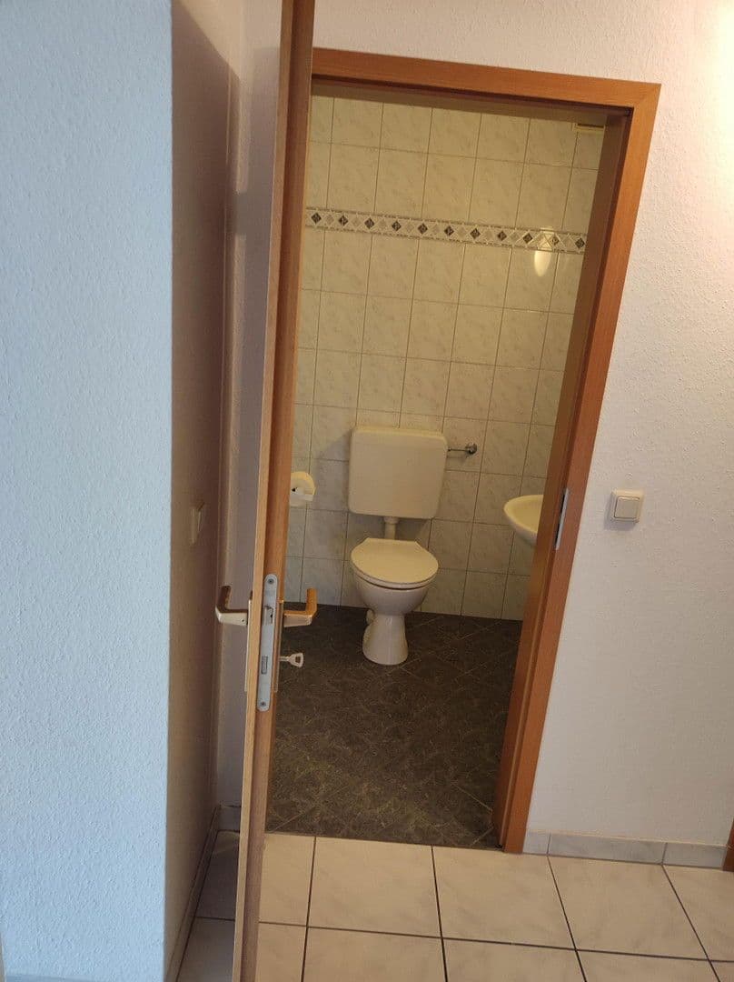 Predaj domu 120 m², pozemek 543 m², Otawistr. 12, Duisburg, Severné Porýnie - Westfálsko Predaj domu 120 m², pozemek 543 m², Otawistr. 12, Duisburg, Severné Porýnie - Westfálsko