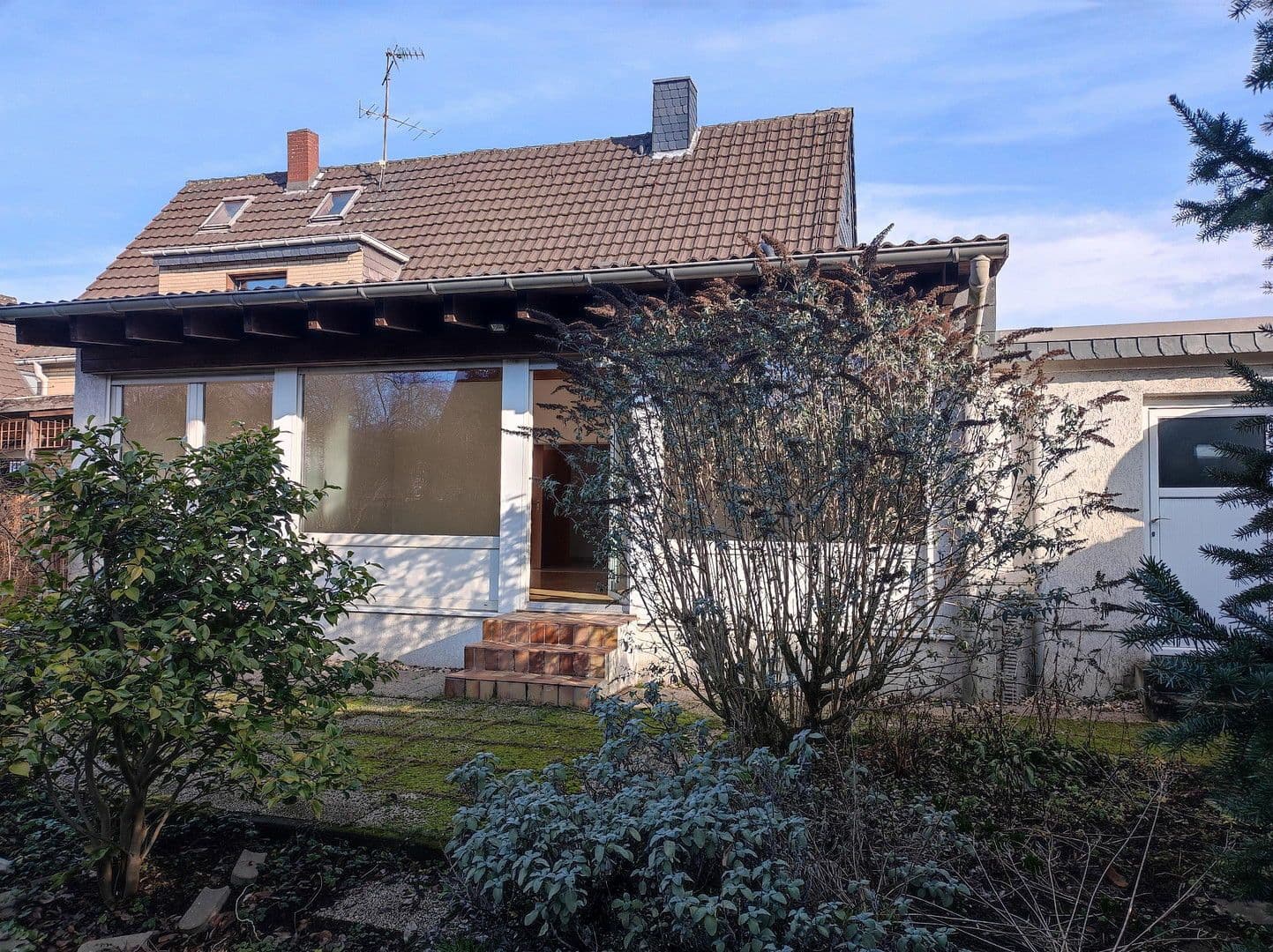 Predaj domu 120 m², pozemek 543 m², Otawistr. 12, Duisburg, Severné Porýnie - Westfálsko Predaj domu 120 m², pozemek 543 m², Otawistr. 12, Duisburg, Severné Porýnie - Westfálsko