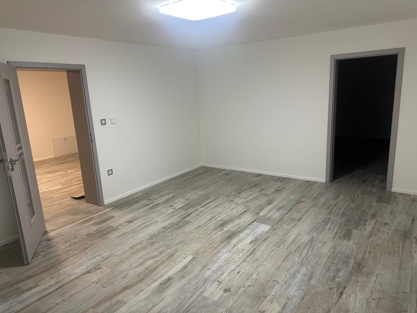 Predaj bytu 3-izbový 68 m², Letecká, Libčice nad Vltavou, Středočeský kraj Predaj bytu 3-izbový 68 m², Letecká, Libčice nad Vltavou, Středočeský kraj