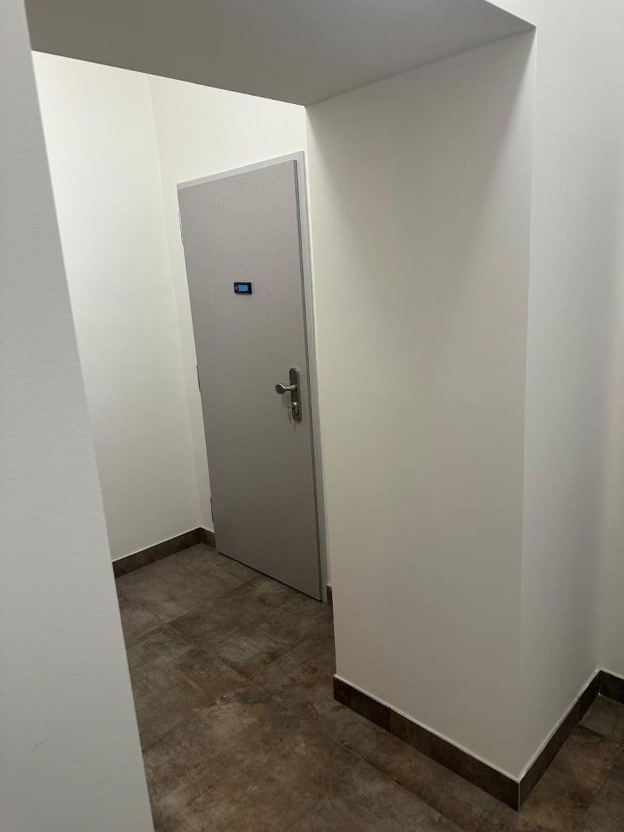 Predaj bytu 3-izbový 68 m², Letecká, Libčice nad Vltavou, Středočeský kraj Predaj bytu 3-izbový 68 m², Letecká, Libčice nad Vltavou, Středočeský kraj