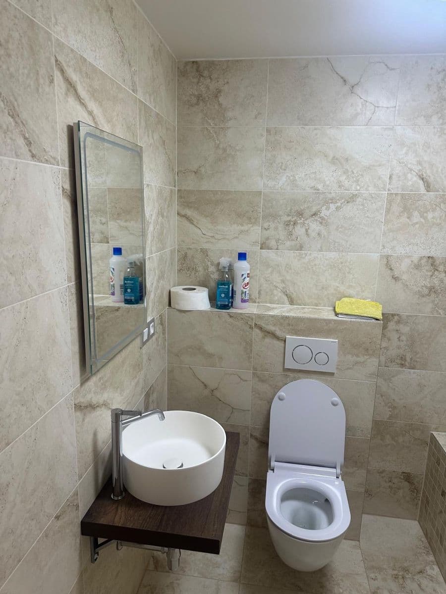 Predaj bytu 3-izbový 68 m², Letecká, Libčice nad Vltavou, Středočeský kraj Predaj bytu 3-izbový 68 m², Letecká, Libčice nad Vltavou, Středočeský kraj