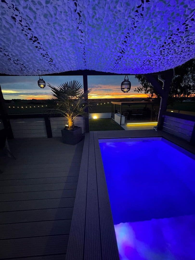 Predaj domu 330 m², pozemek 1.000 m², München, Bavorsko Predaj domu 330 m², pozemek 1.000 m², München, Bavorsko