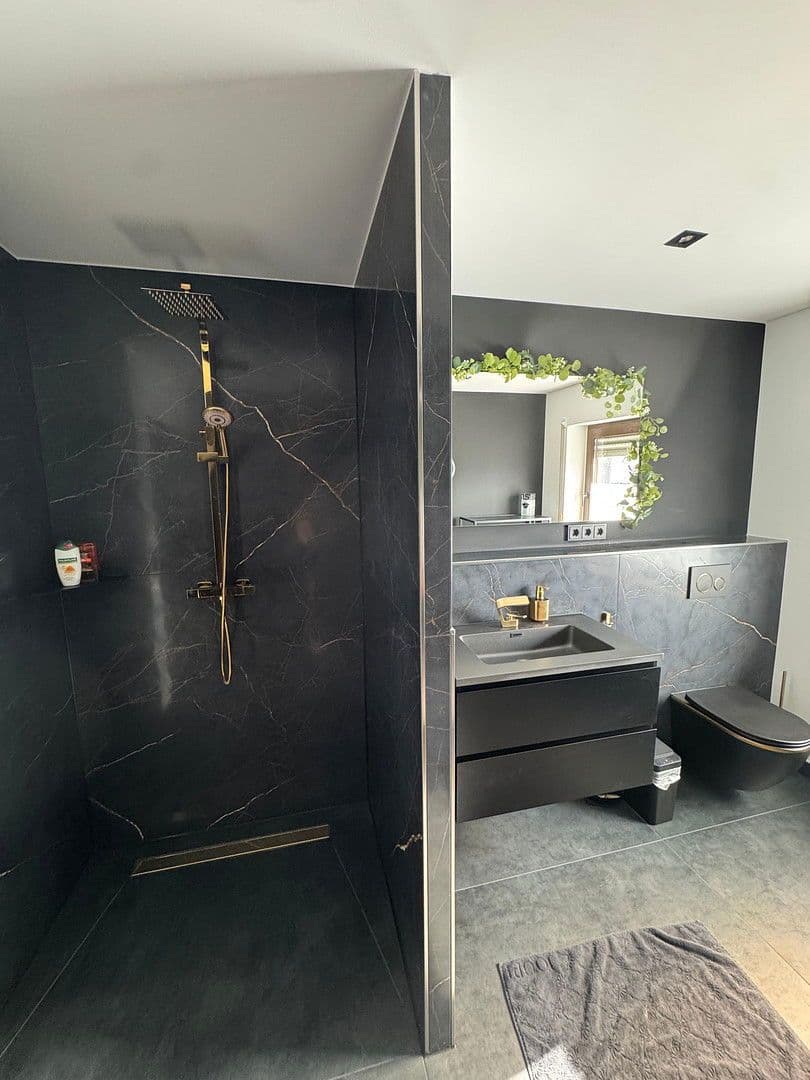 Predaj domu 330 m², pozemek 1.000 m², München, Bavorsko Predaj domu 330 m², pozemek 1.000 m², München, Bavorsko