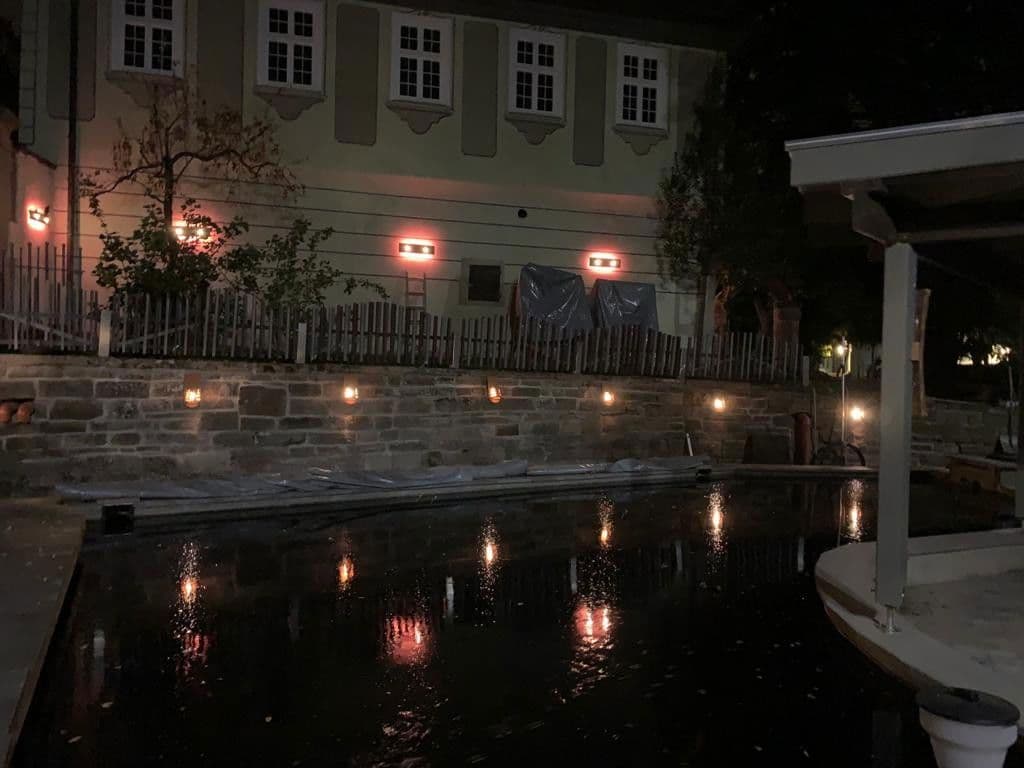 Prenájom bytu 5-izbový 165 m², Korntal-Münchingen, Bádensko-Wurttembersko Prenájom bytu 5-izbový 165 m², Korntal-Münchingen, Bádensko-Wurttembersko