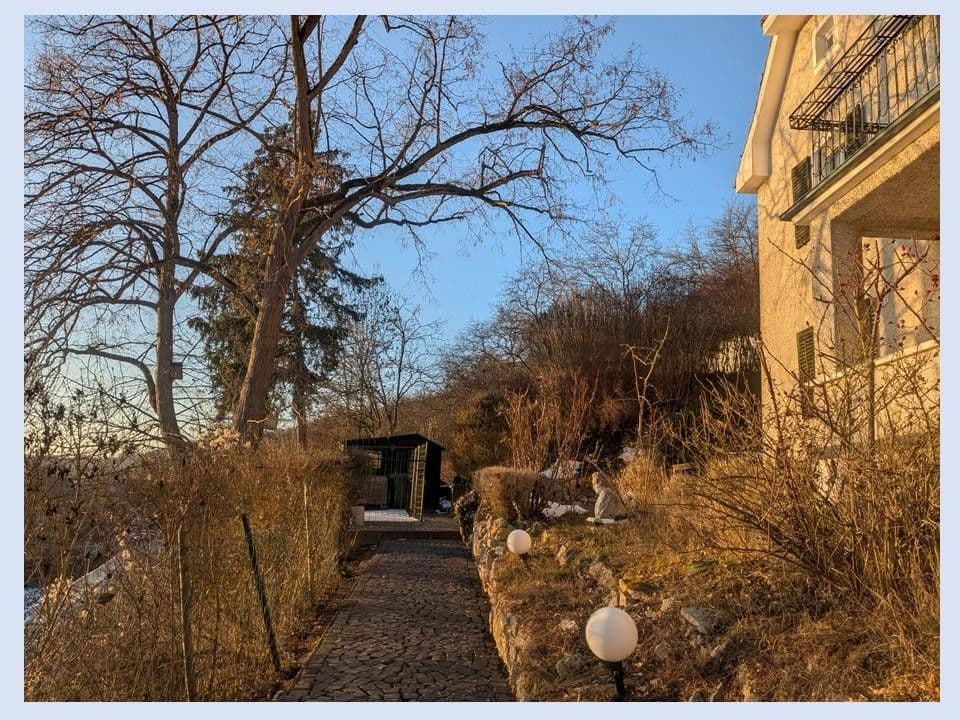 Predaj domu 260 m², pozemek 3.800 m², Regensburg, Bavorsko Predaj domu 260 m², pozemek 3.800 m², Regensburg, Bavorsko