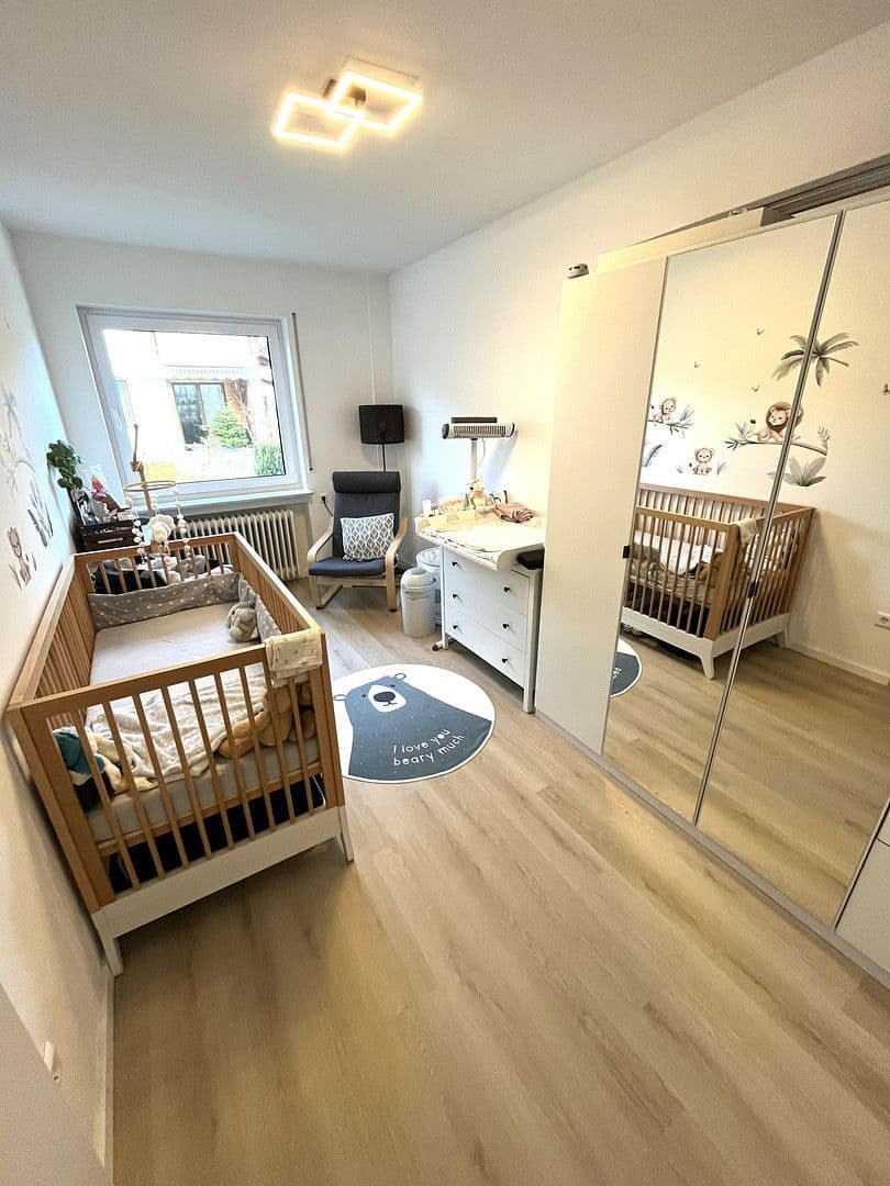 Prenájom bytu 4-izbový 80 m², Bahnhofstraße 42, Elchingen, Bavorsko Prenájom bytu 4-izbový 80 m², Bahnhofstraße 42, Elchingen, Bavorsko