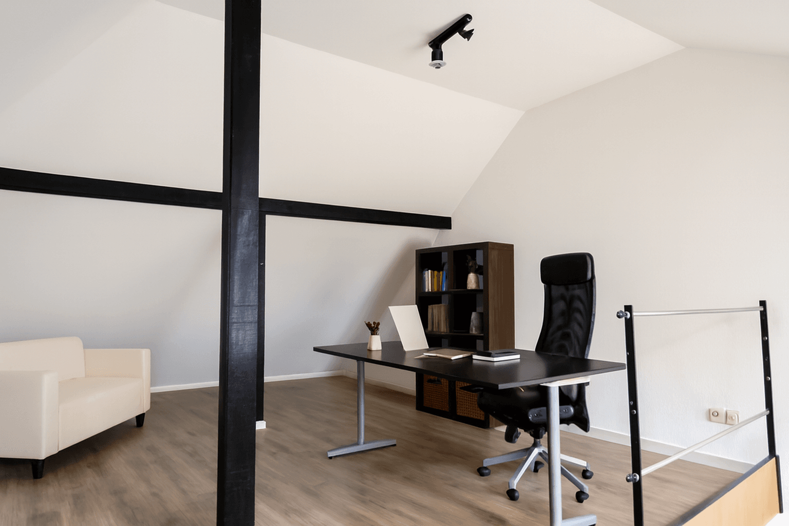 Prenájom bytu 3-izbový 84 m², Bergheim, Severné Porýnie - Westfálsko Prenájom bytu 3-izbový 84 m², Bergheim, Severné Porýnie - Westfálsko