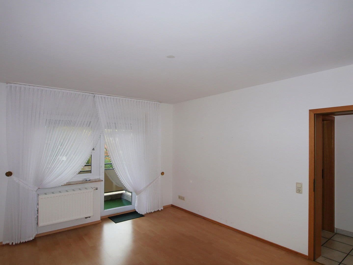 Prenájom bytu 3-izbový 84 m², Bergheim, Severné Porýnie - Westfálsko Prenájom bytu 3-izbový 84 m², Bergheim, Severné Porýnie - Westfálsko