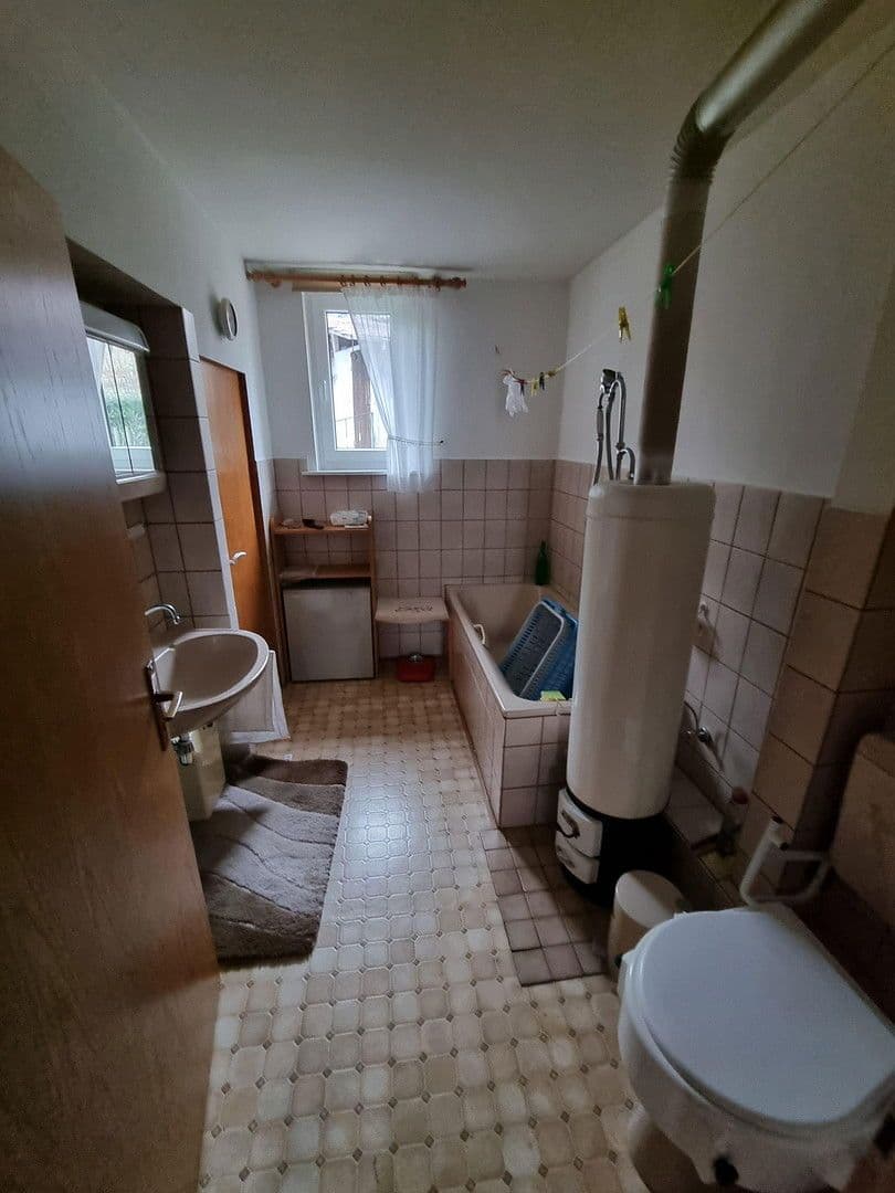 Predaj domu 129 m², pozemek 372 m², Helsa, Hesensko Predaj domu 129 m², pozemek 372 m², Helsa, Hesensko