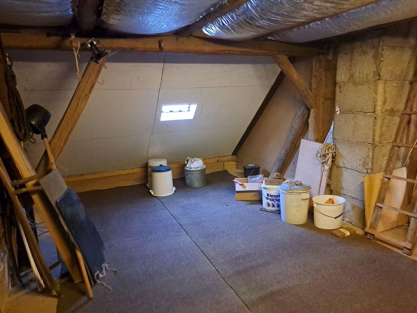 Predaj domu 129 m², pozemek 372 m², Helsa, Hesensko Predaj domu 129 m², pozemek 372 m², Helsa, Hesensko