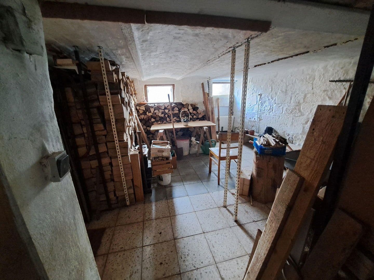 Predaj domu 129 m², pozemek 372 m², Helsa, Hesensko Predaj domu 129 m², pozemek 372 m², Helsa, Hesensko