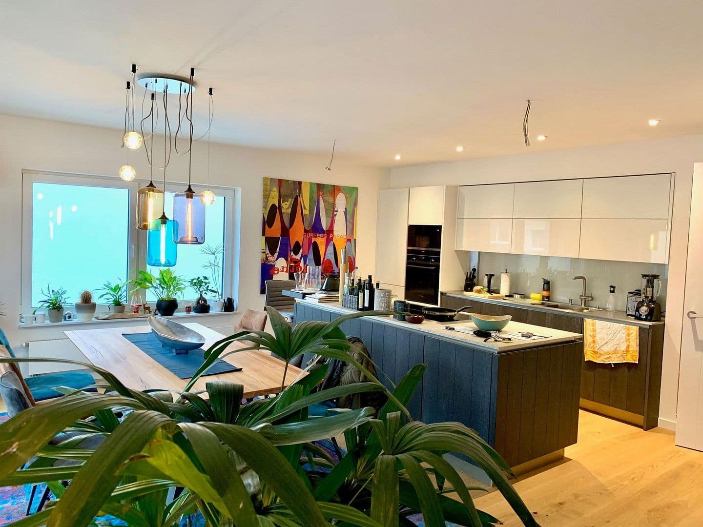 Prenájom bytu 3-izbový 100 m², Am Jungfernplan 11, Hannover, Dolné Sasko Prenájom bytu 3-izbový 100 m², Am Jungfernplan 11, Hannover, Dolné Sasko