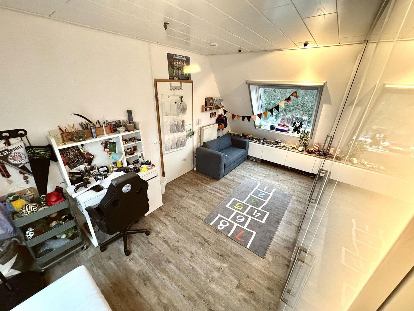 Predaj domu 166 m², pozemek 1.067 m², Hamburg, Hamburg Predaj domu 166 m², pozemek 1.067 m², Hamburg, Hamburg