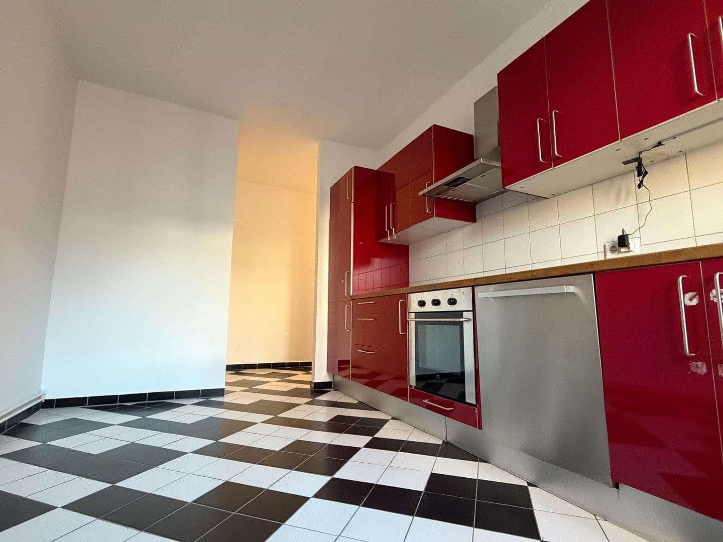 Predaj bytu 3-izbový 92 m², Berlin, Berlín Predaj bytu 3-izbový 92 m², Berlin, Berlín