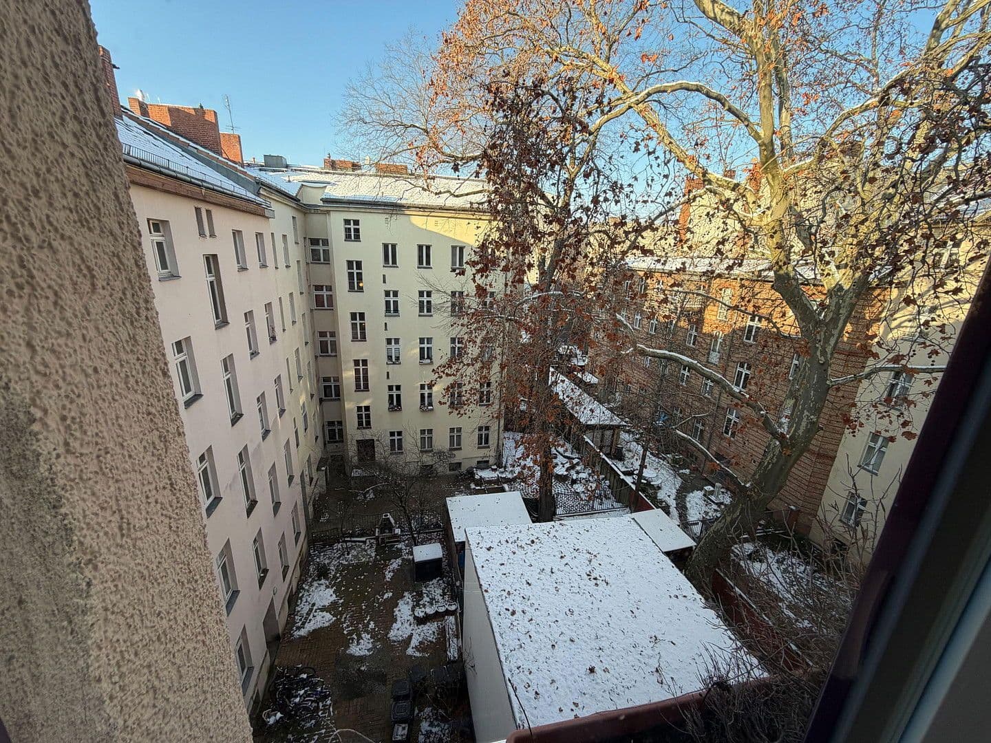 Predaj bytu 3-izbový 92 m², Berlin, Berlín Predaj bytu 3-izbový 92 m², Berlin, Berlín