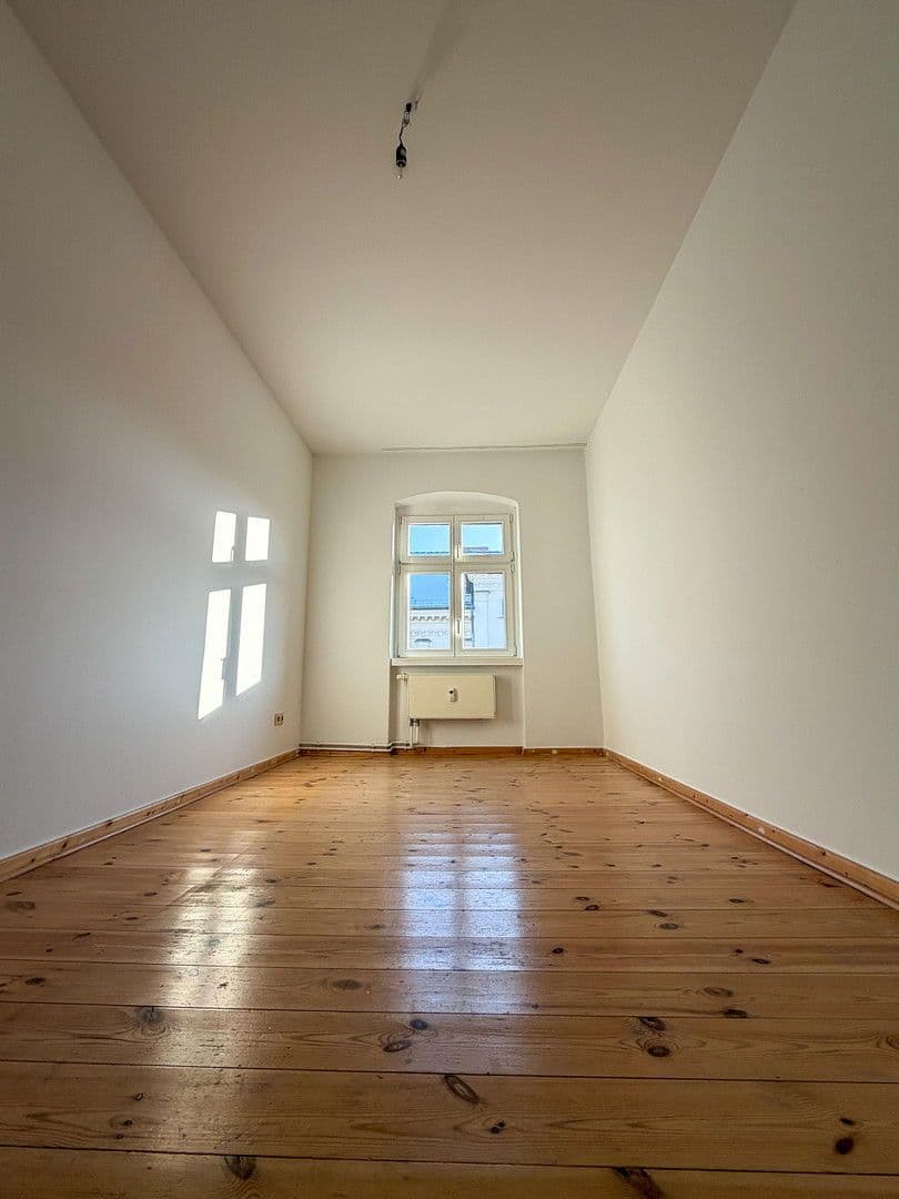 Predaj bytu 3-izbový 92 m², Berlin, Berlín Predaj bytu 3-izbový 92 m², Berlin, Berlín