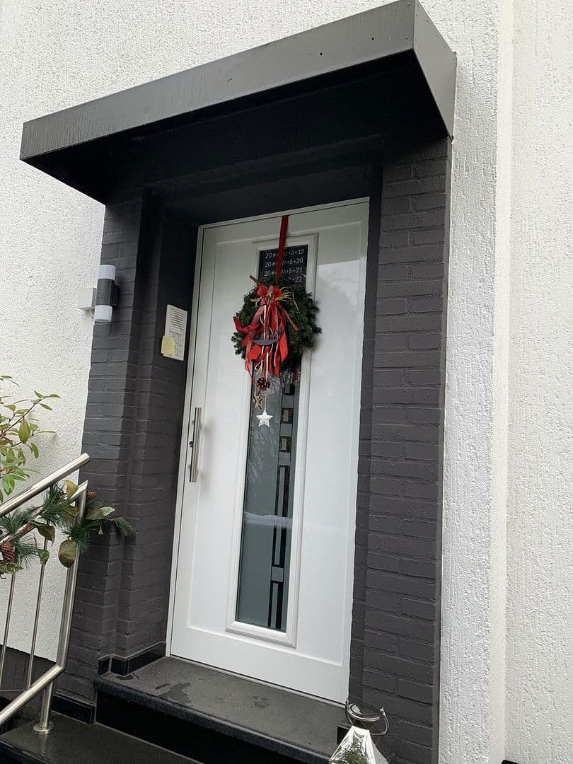 Prenájom bytu 3-izbový 60 m², Moers, Severné Porýnie - Westfálsko Prenájom bytu 3-izbový 60 m², Moers, Severné Porýnie - Westfálsko