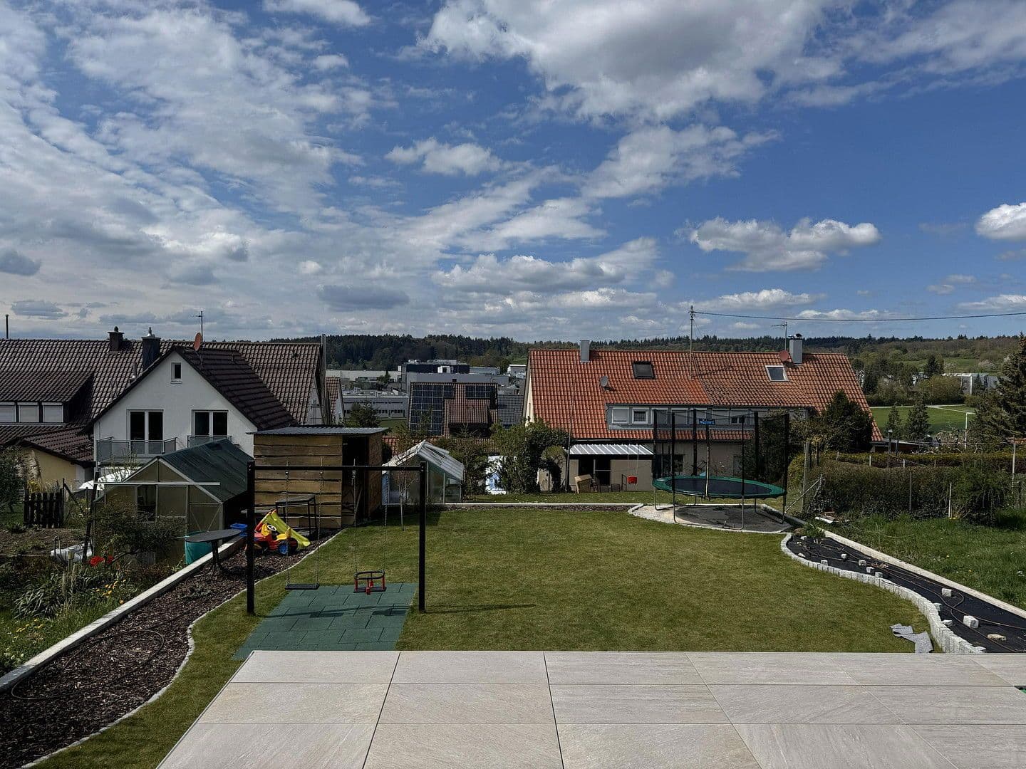 Prenájom bytu 6-izbový 226 m², Renningen, Bádensko-Wurttembersko Prenájom bytu 6-izbový 226 m², Renningen, Bádensko-Wurttembersko