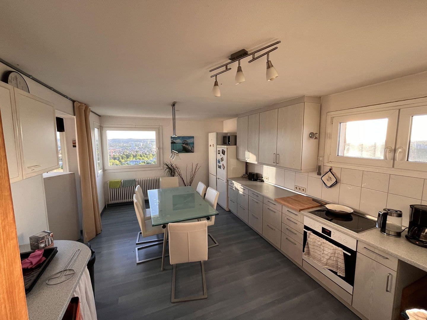 Predaj bytu 6-izbový 132 m², Stuttgart, Bádensko-Wurttembersko Predaj bytu 6-izbový 132 m², Stuttgart, Bádensko-Wurttembersko