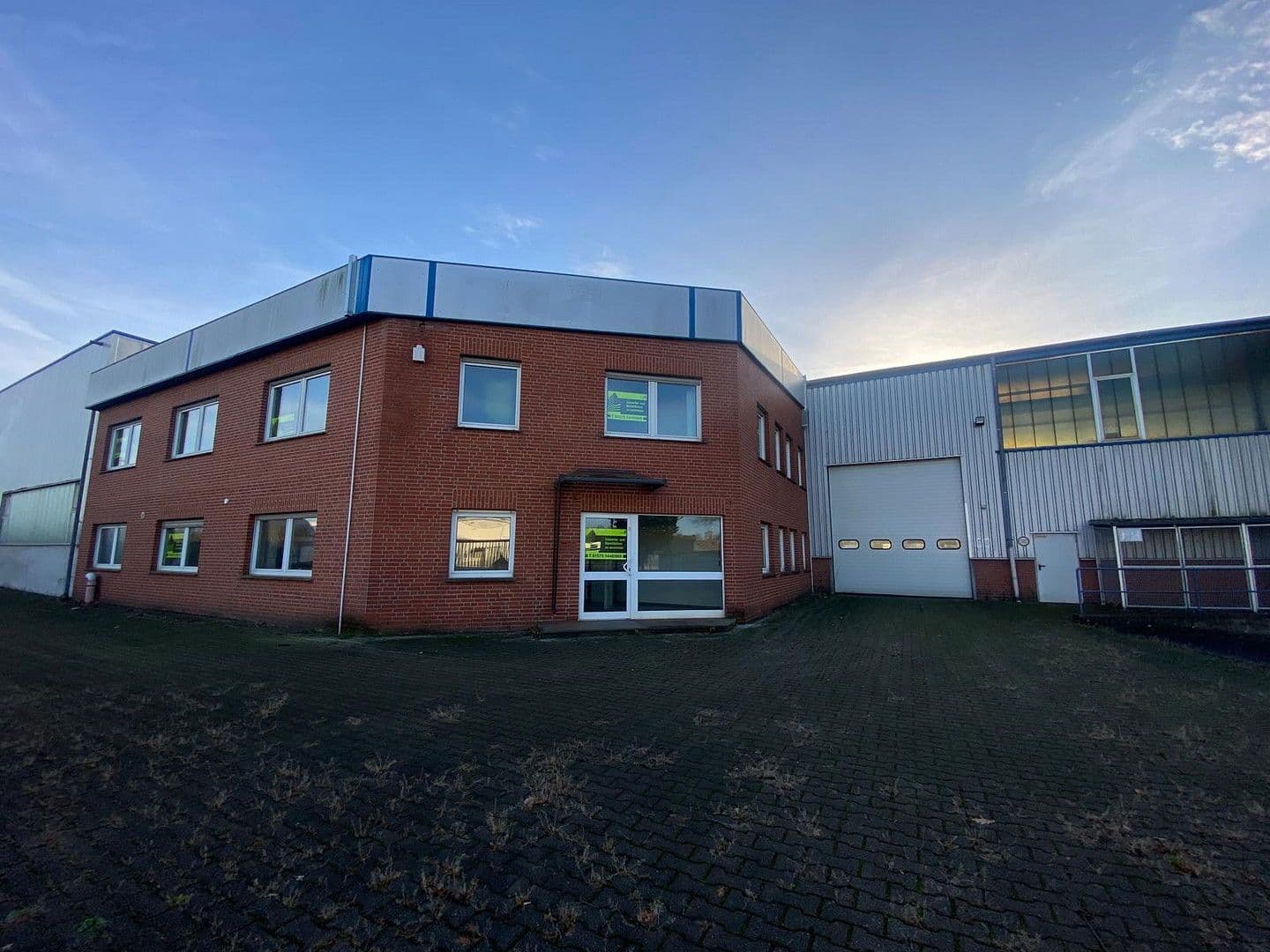 Prenájom nebytového priestoru 472 m², Daimlerstraße 5-8, Hörstel, Severné Porýnie - Westfálsko Prenájom nebytového priestoru 472 m², Daimlerstraße 5-8, Hörstel, Severné Porýnie - Westfálsko