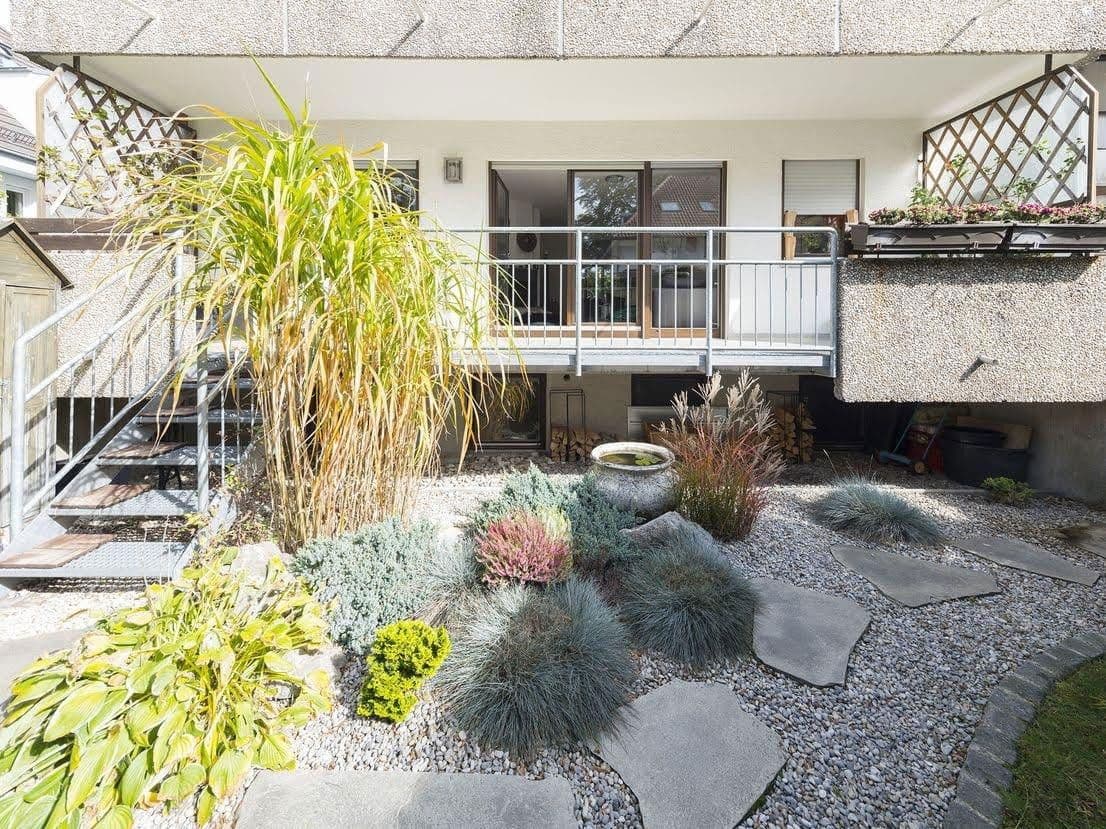 Prenájom bytu 3-izbový 109 m², Hochederstraße 9, München, Bavorsko Prenájom bytu 3-izbový 109 m², Hochederstraße 9, München, Bavorsko