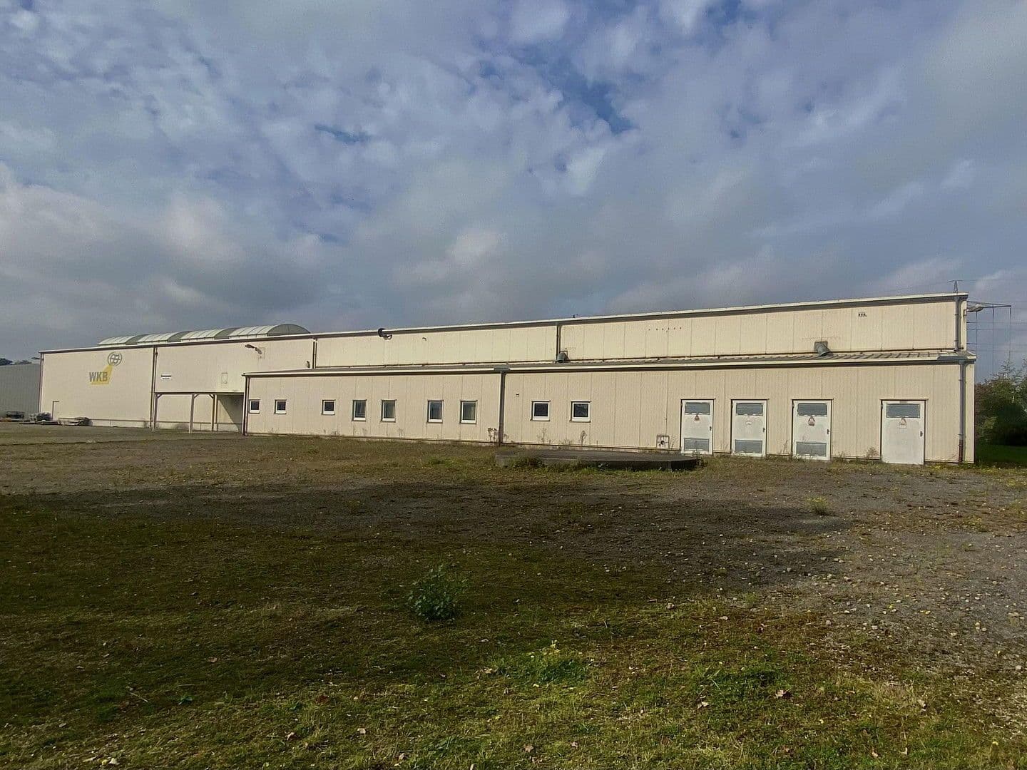 Prenájom nebytového priestoru 2.267 m², Daimlerstraße 5-8, Hörstel, Severné Porýnie - Westfálsko Prenájom nebytového priestoru 2.267 m², Daimlerstraße 5-8, Hörstel, Severné Porýnie - Westfálsko