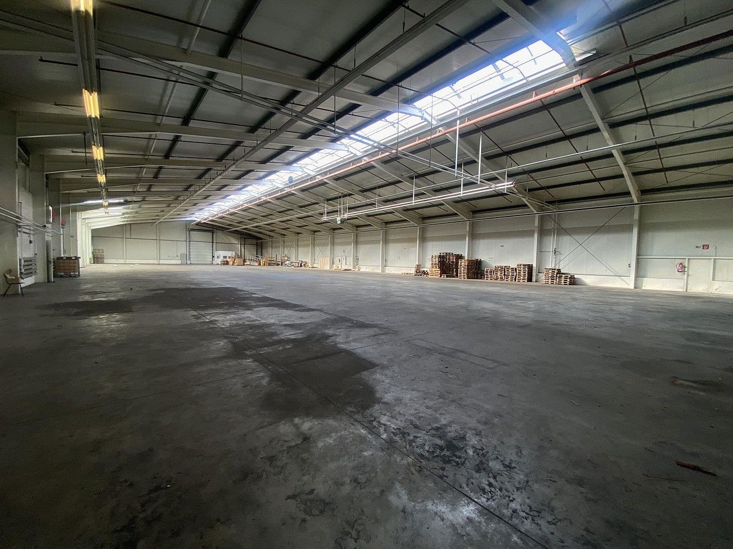 Prenájom nebytového priestoru 2.267 m², Daimlerstraße 5-8, Hörstel, Severné Porýnie - Westfálsko Prenájom nebytového priestoru 2.267 m², Daimlerstraße 5-8, Hörstel, Severné Porýnie - Westfálsko