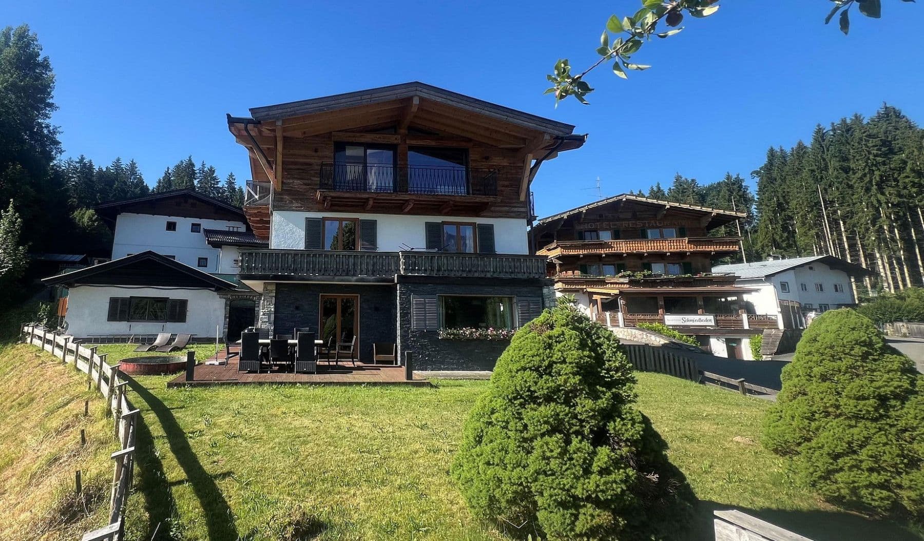 Predaj domu 187 m², pozemek 794 m², Schmiedboden 1, Oberndorf, Tirolsko Predaj domu 187 m², pozemek 794 m², Schmiedboden 1, Oberndorf, Tirolsko